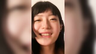 漂亮美眉上位啪啪 好大好可怕 啊啊 好不容易进去了 大奶子 稀毛鲍鱼 被操的很舒坦