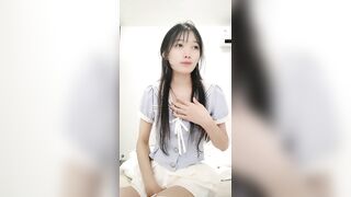 校花女神，超级清纯，【蔡蔡仙女】，冉冉升起的新星，她的微笑一秒让你想起初恋，还是脱光的初恋，强烈推荐