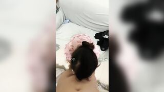 海角社區泡良大神野獸紳士與34歲少婦人妻聊家常，她卻瘋狂的蹭小弟弟，隻能把人妻按到胯下