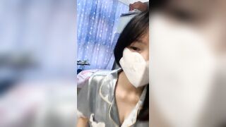 -推荐！刚失恋的美乳大学生，收800一炮不过分吧，【慌慌张小姐】，奶子超漂亮，少女发育的可真好慌张