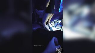 海角老夫嫩妻绿帽奴老公骚妻的浪叫 把老婆灌醉送给客户一起操老婆被操的疯狂淫叫自己在旁边打飞机收费视频