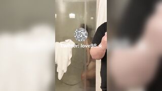 【大神福利】Love98kCouple单男3p啪啪后入极品美臀4